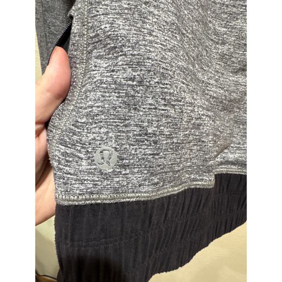 Lululemon Think fast gray hooded pullover sweatshirt size 4 - Picture 3 of 5